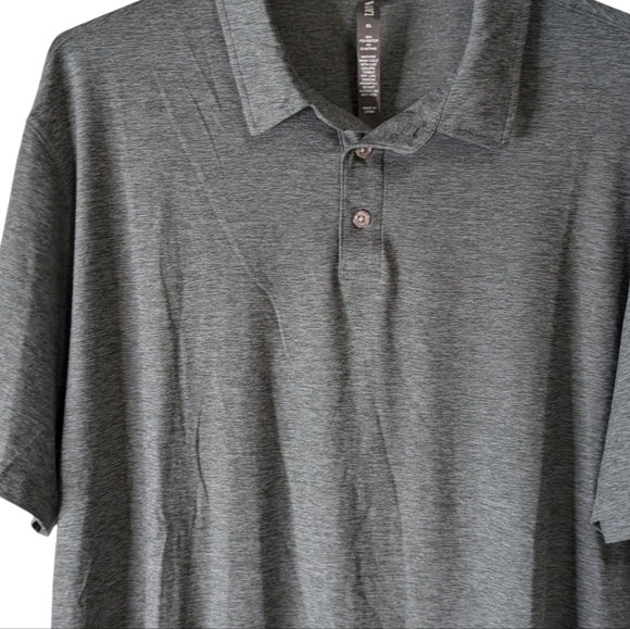 Vuori...Strato Tech Polo Performance Shirt.... Size XL - Picture 4 of 10